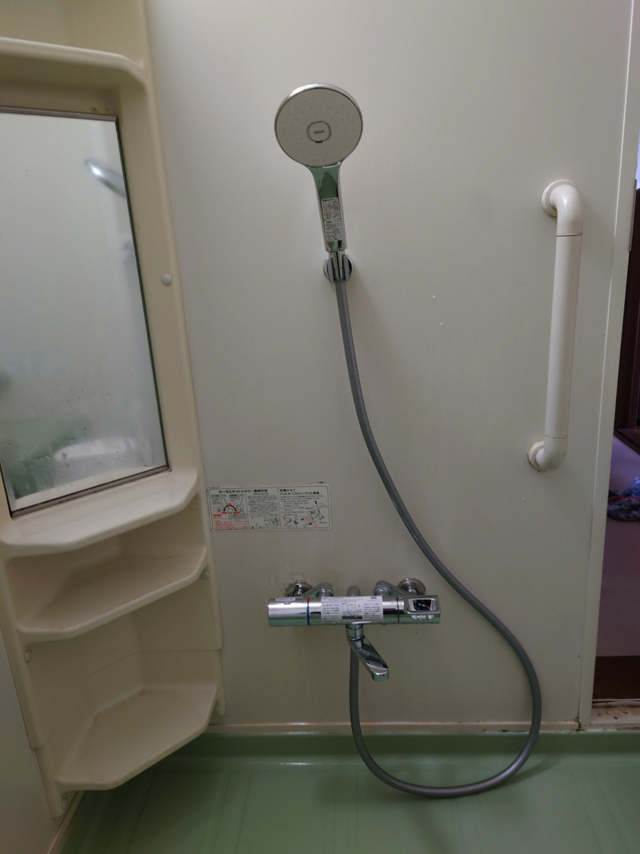 小玉硝子 千歳店のお風呂の水栓金具（カラン）を交換いたしました。の施工後の写真3