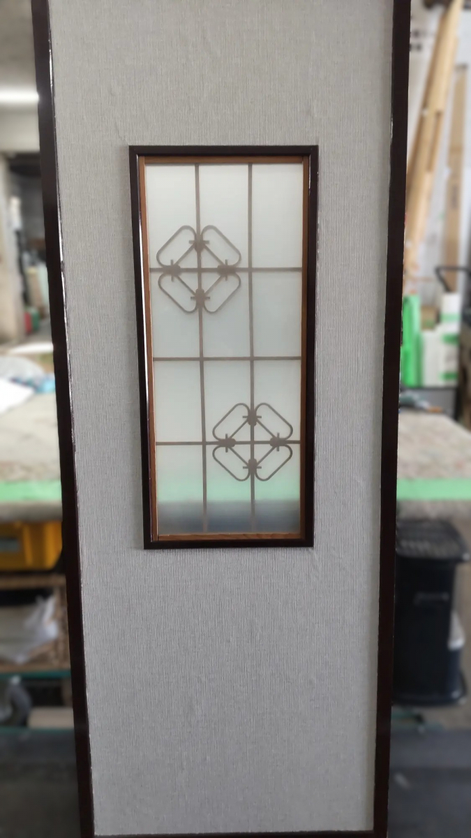 小玉硝子 千歳店の北海道・胆振で建具リフォーム！木製建具のガラス補修で理想の空間作り【マド本舗】の施工後の写真1