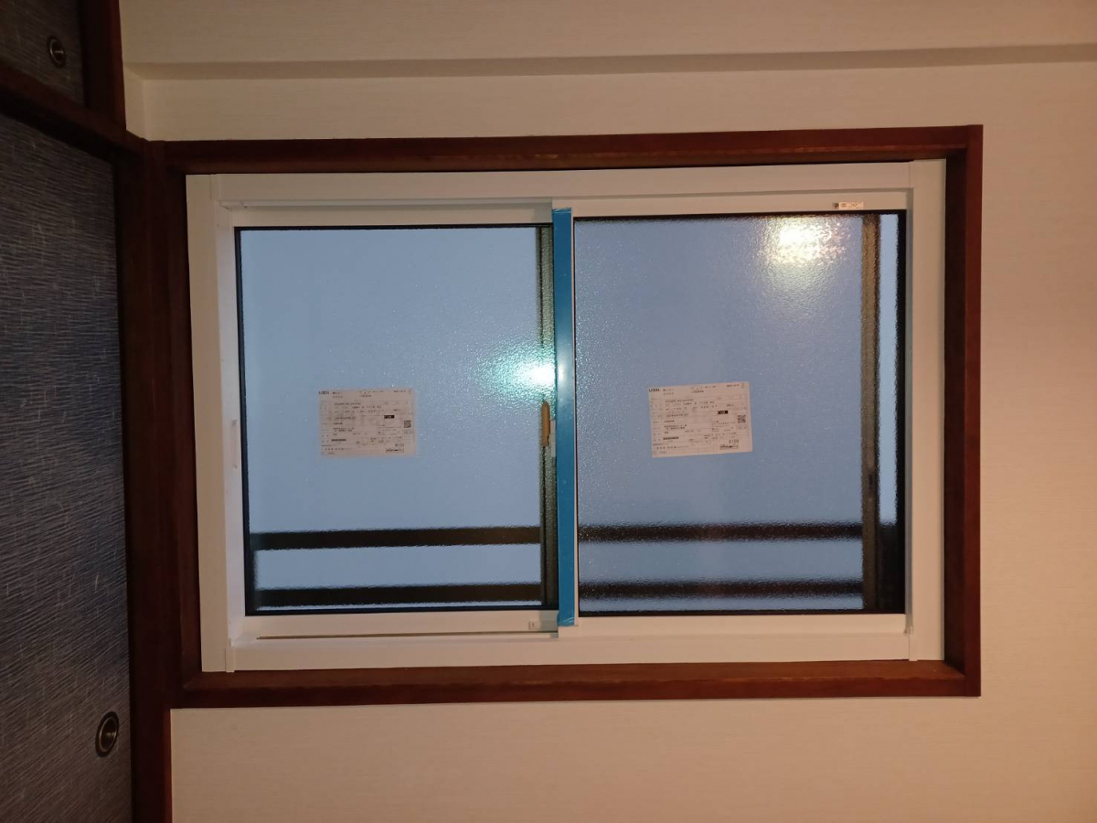 梅野硝子工業の【補助金活用】福岡市南区　マンションサッシカバー工法工事の施工後の写真1