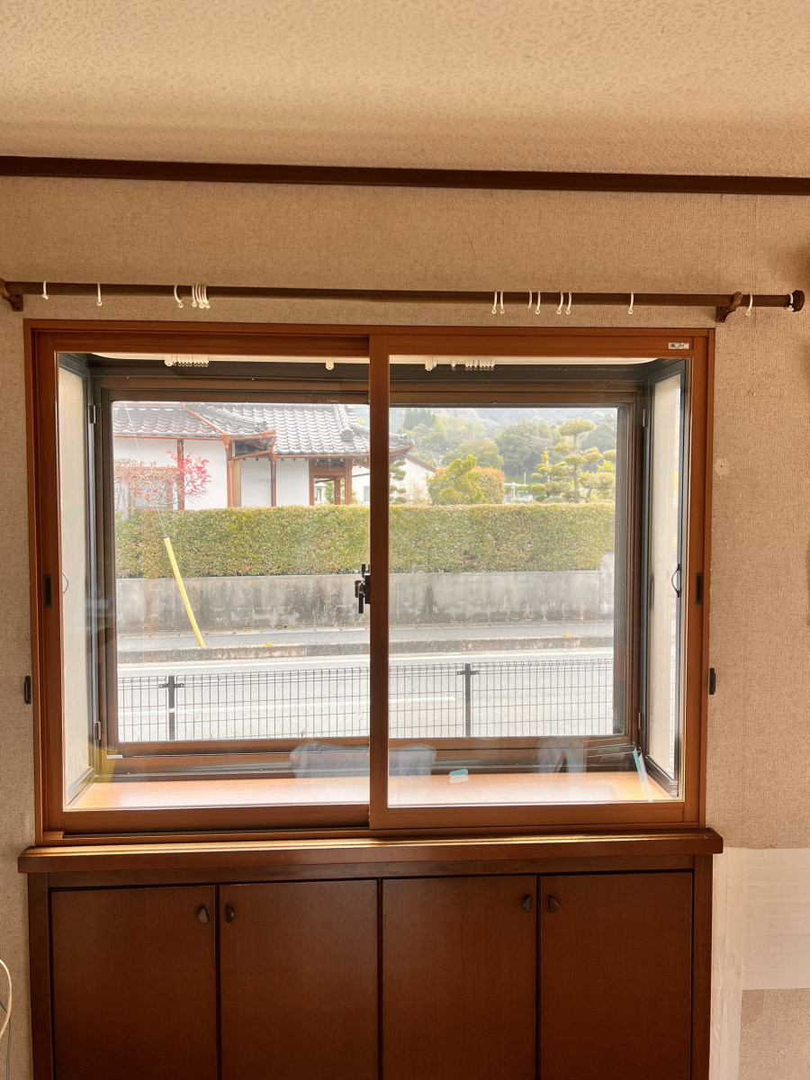 モリヤアルミの【防音効果を実感！】内窓（インプラス）で外の音をしっかりカット｜熊本市施工事例の施工後の写真1