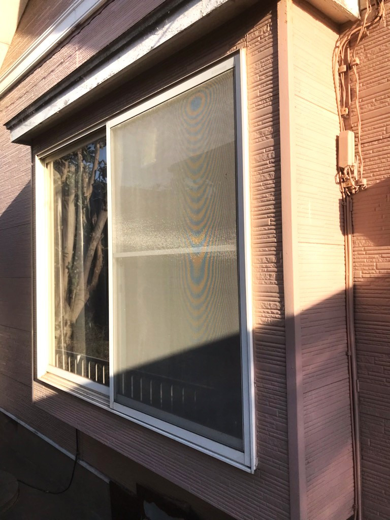 千葉南トーヨー住器の面格子をつけて安心の施工前の写真1