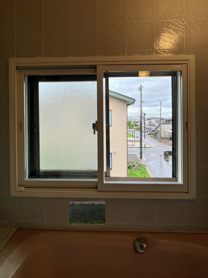 上越良い家創り応援隊のインプラス取付工事の施工後の写真2