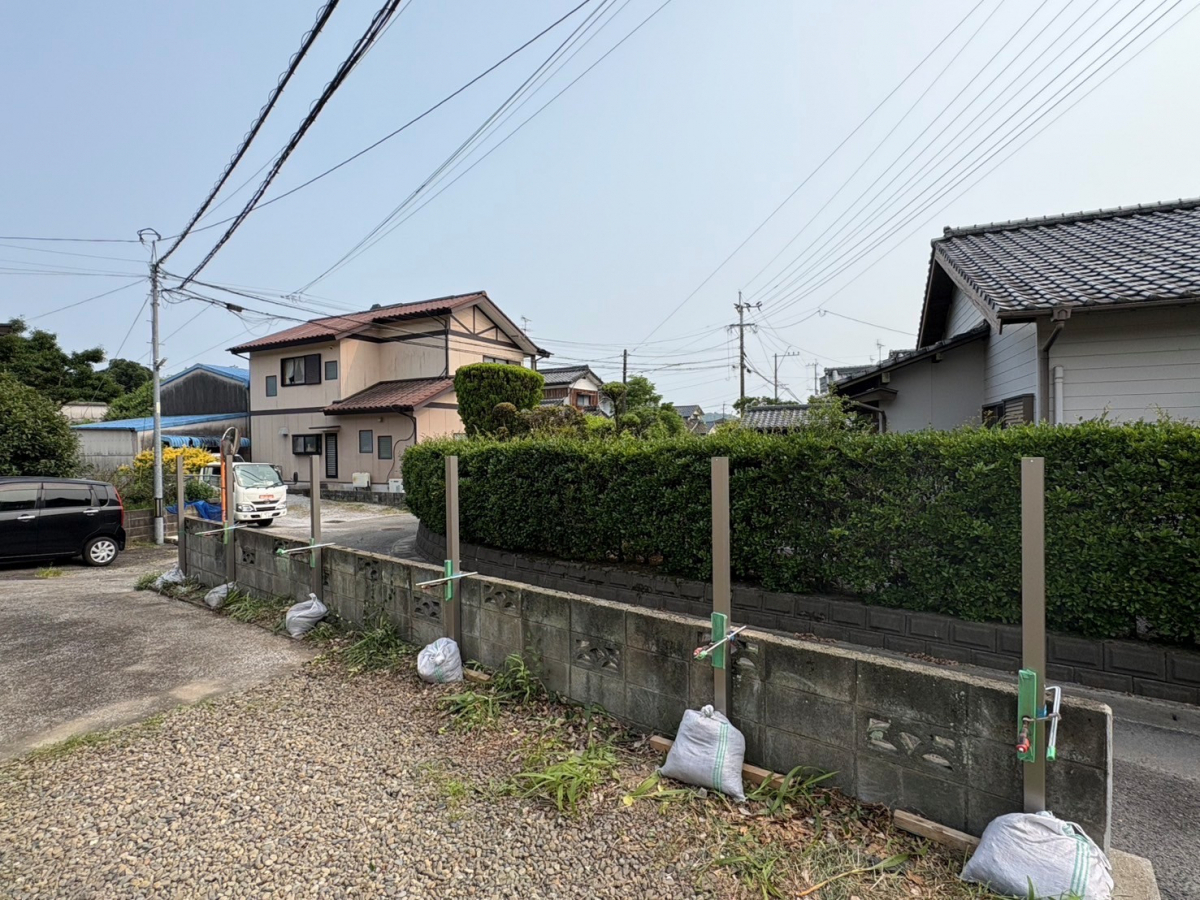 フェニックストーヨー住器の【フェンス】安心・快適なお庭に!の施工後の写真1