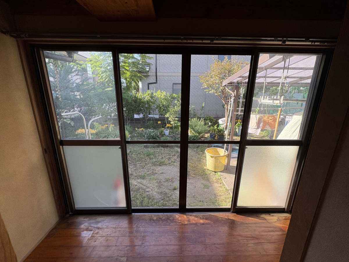 フェニックストーヨー住器の【先進的窓リノベ】内窓インプラスを設置しました！の施工前の写真2