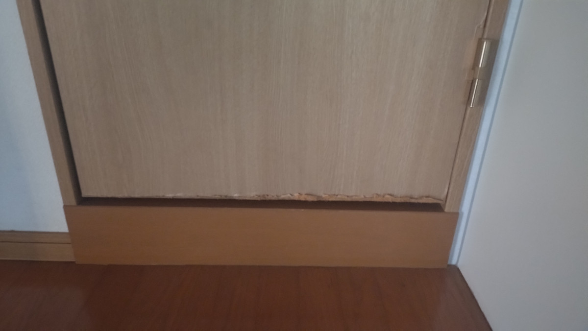 フェニックストーヨー住器の【室内ドア】建具交換の施工前の写真2