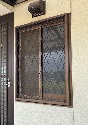 水島アルミトーヨー住器のすきま風のお悩みスッキリ 取替窓 リプラスの施工前の写真1