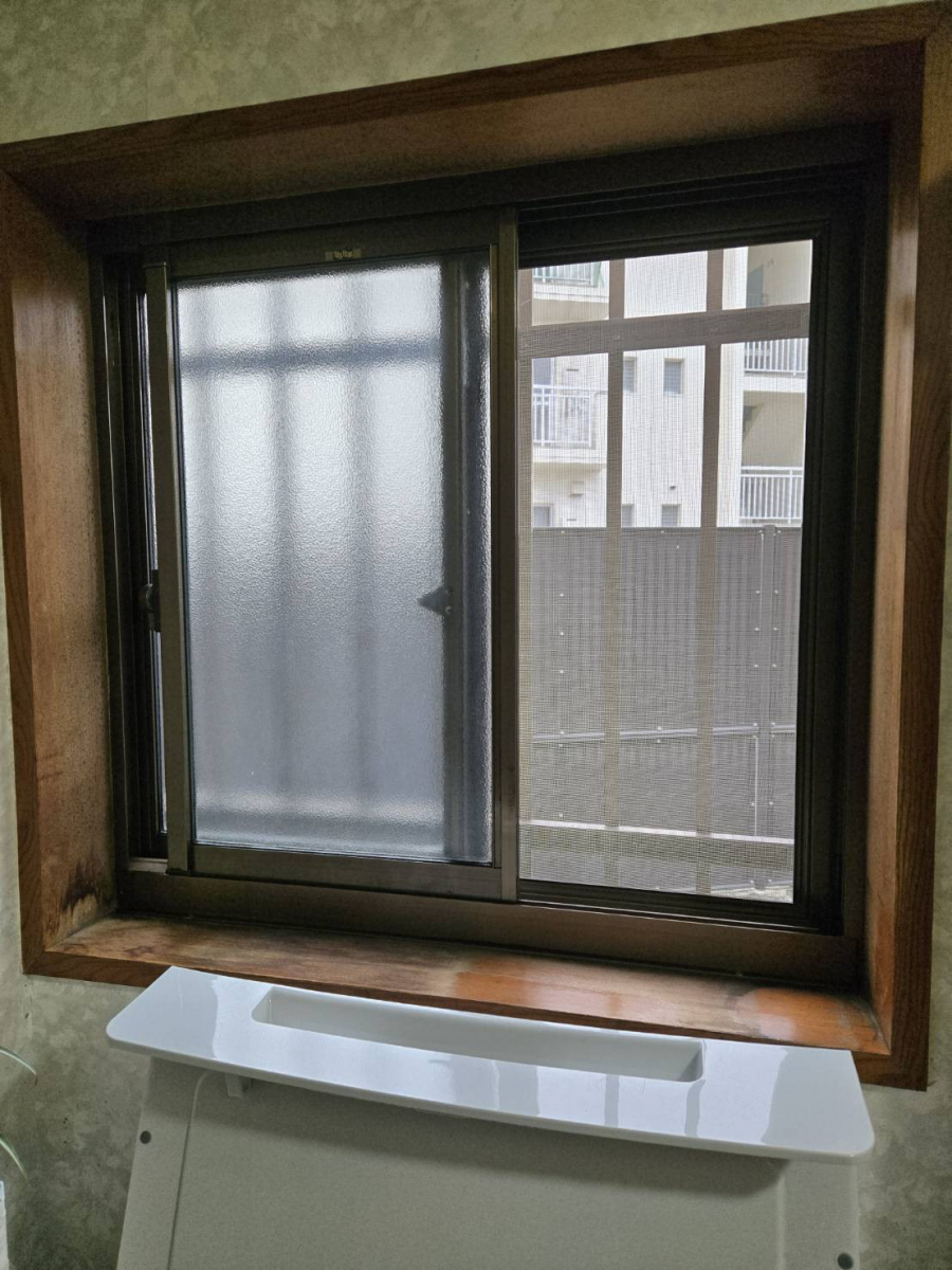 水島アルミトーヨー住器の内窓　インプラスの施工前の写真1