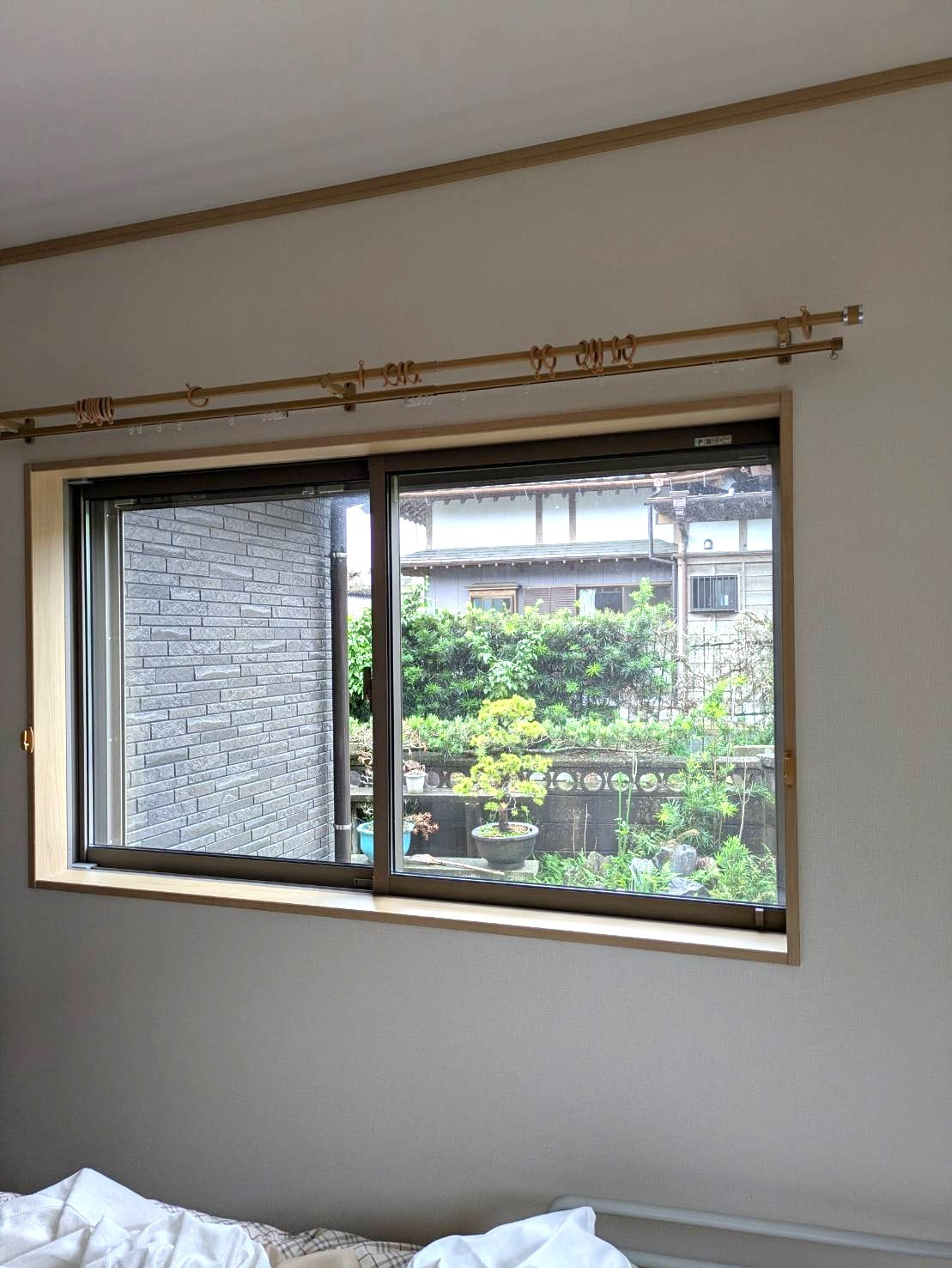 クボガラスの家から漏れ出る音や外からの騒音をインプラスで簡単に防音対策🔇の施工前の写真1