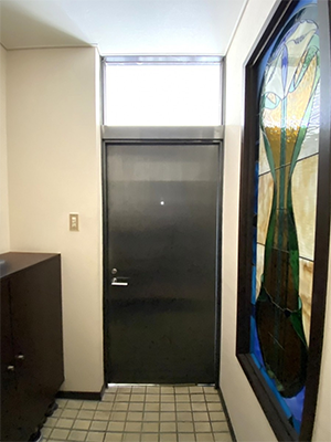 【施工事例】玄関ドアの交換【リフォームで電子錠に】 REGALO（レガロ）のブログ 写真2