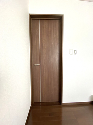 【施工事例】ドアを内開きから外開きへ REGALO（レガロ）のブログ 写真3