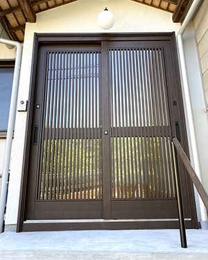 【施工事例】玄関ドア取替｜リシェントシリーズなら1日で交換！ REGALO（レガロ）のブログ 写真2