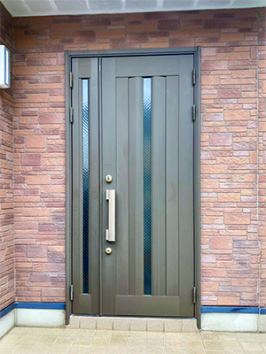 【施工事例】玄関ドア｜防犯性に優れてあたたかい玄関へ REGALO（レガロ）のブログ 写真1