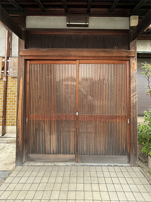 【施工事例】玄関引戸の取替【リシェント玄関引戸2】 REGALO（レガロ）のブログ 写真1