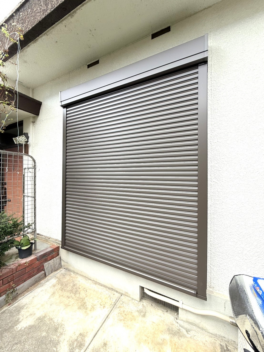 REGALO(レガロ)の高断熱窓へのお取替え+シャッターのお取付け!の施工後の写真3