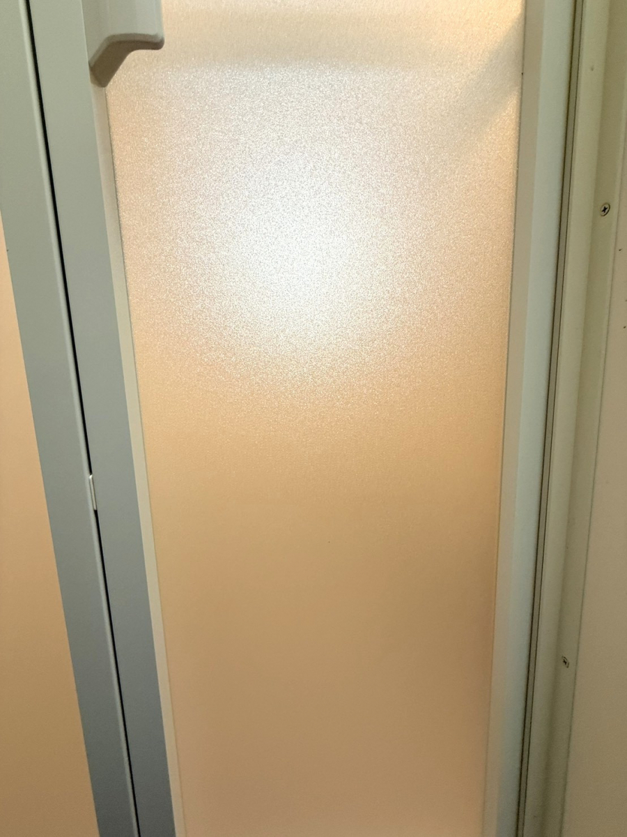 REGALO（レガロ）の浴室折り戸ドアのお取替え！の施工後の写真2