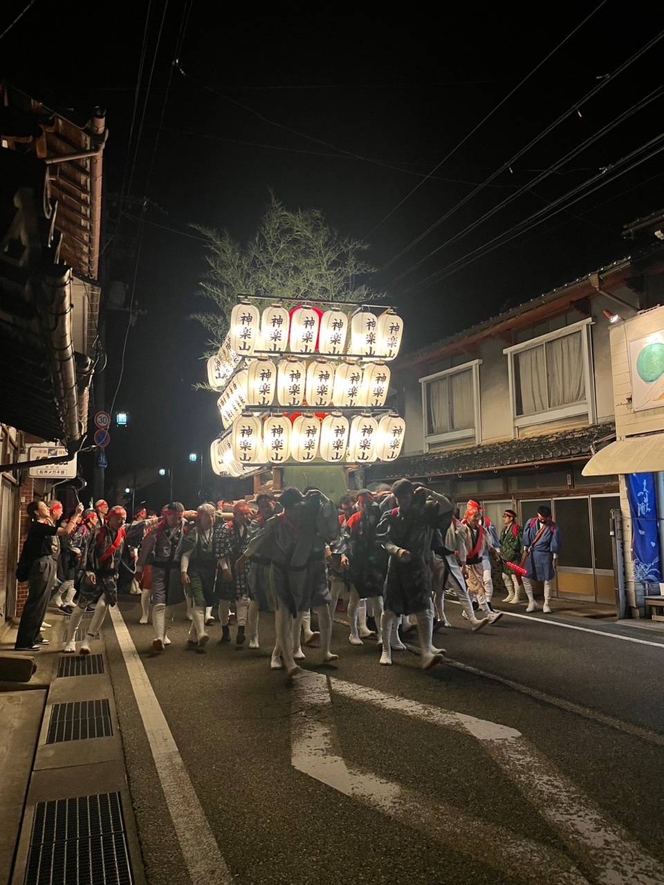 🏮秋祭り🏮「📢よいやっさぁ～」 大西アルミ建材 京丹後店のブログ 写真2