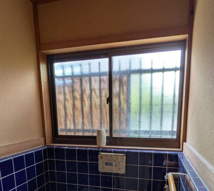 大西アルミ建材 京丹後店の遮熱対策に内窓設置の施工前の写真3