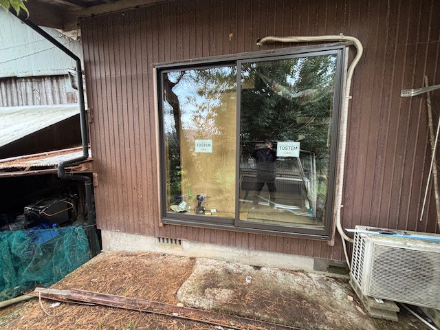 大西アルミ建材 京丹後店の雨戸付き窓も取替え出来ますの施工後の写真1