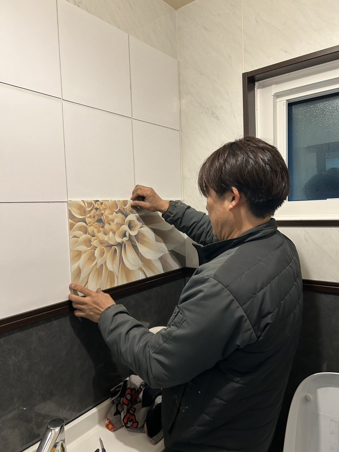 大西アルミ建材 京丹後店の部屋、玄関のにおい、水回りリの湿気気になりませんか？の施工前の写真1