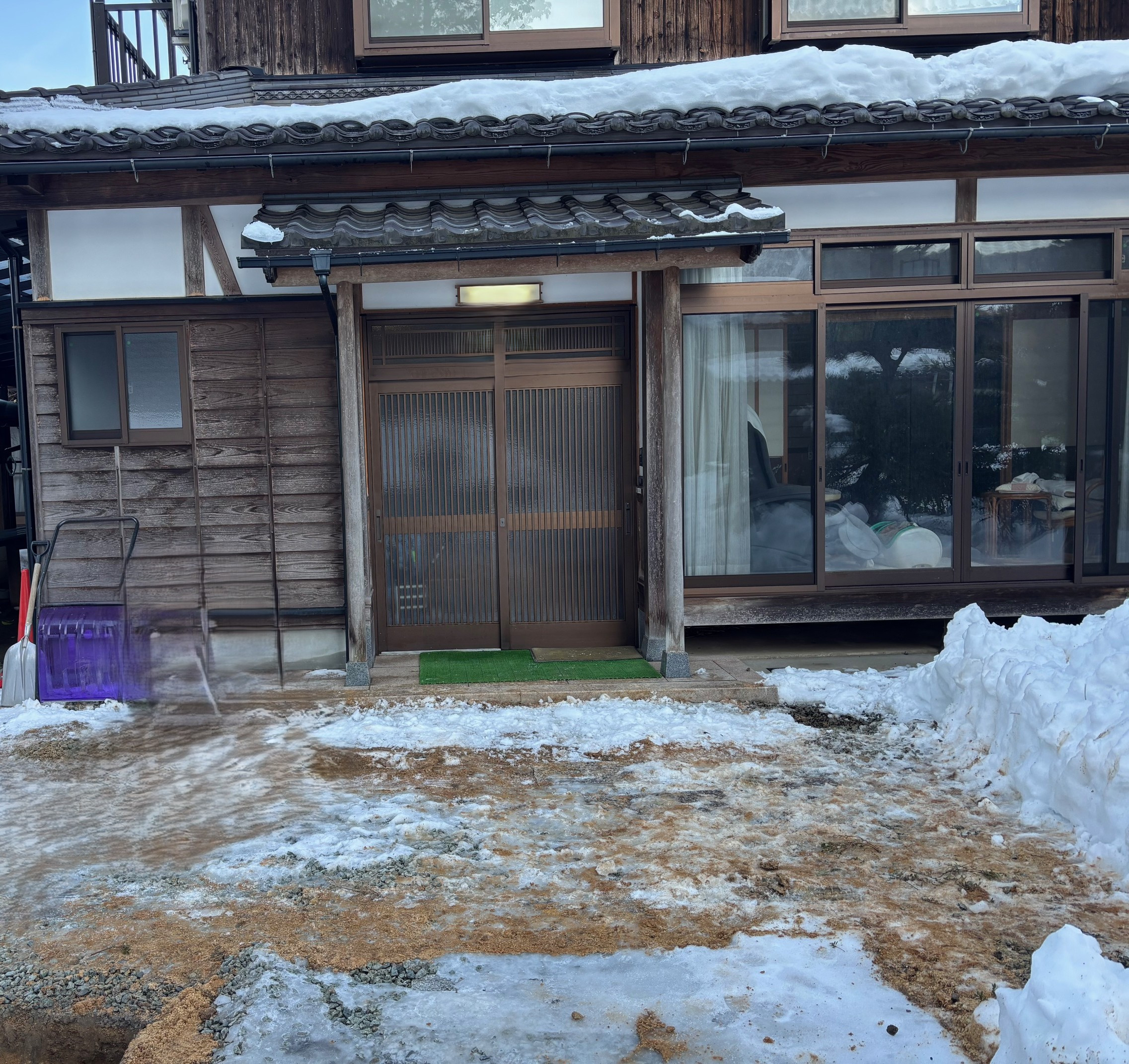 大西アルミ建材 京丹後店の雪かき軽減！積雪対応カーポートにお任せ！の施工前の写真1