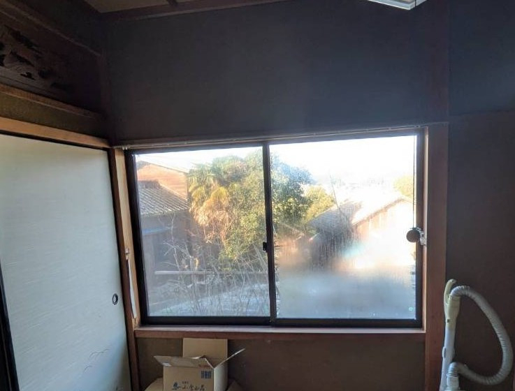 大西アルミ建材 京丹後店の内窓設置で寝室を快適に！の施工前の写真1
