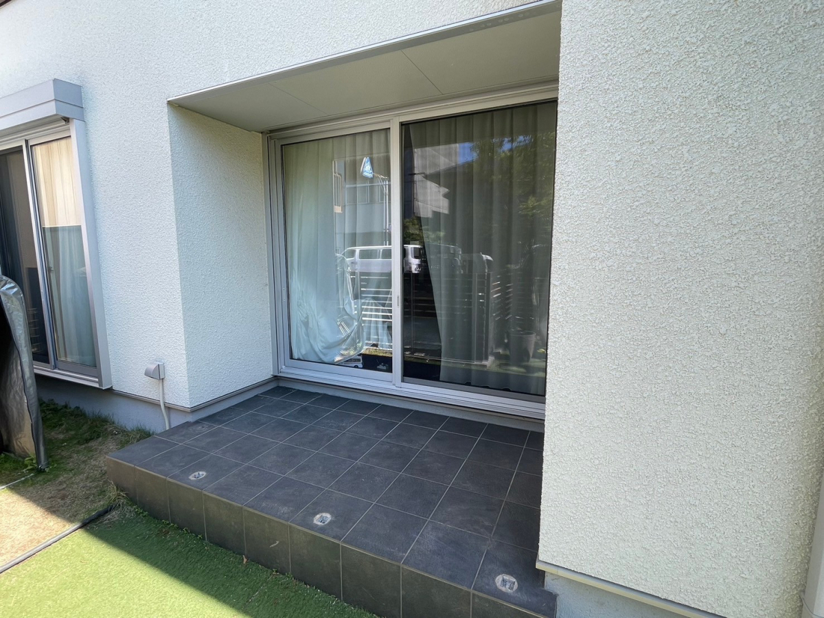 トラス軽金属販売 津島店のガーデンルームGFのデメリットは?気になる価格と施工事例も紹介!の施工前の写真1