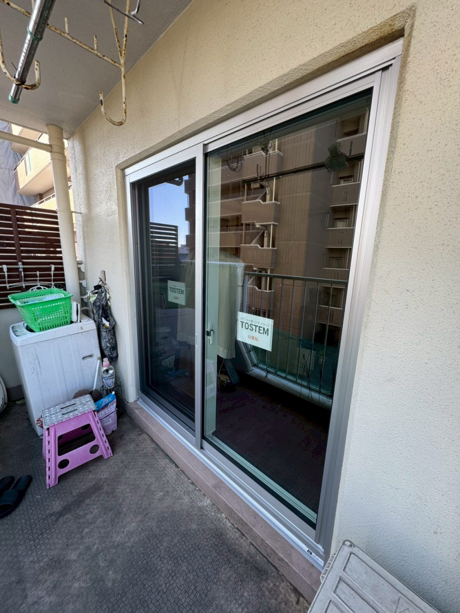 トラス軽金属販売 津島店のマンションの古いアルミサッシを窓リフォーム✨の施工後の写真1