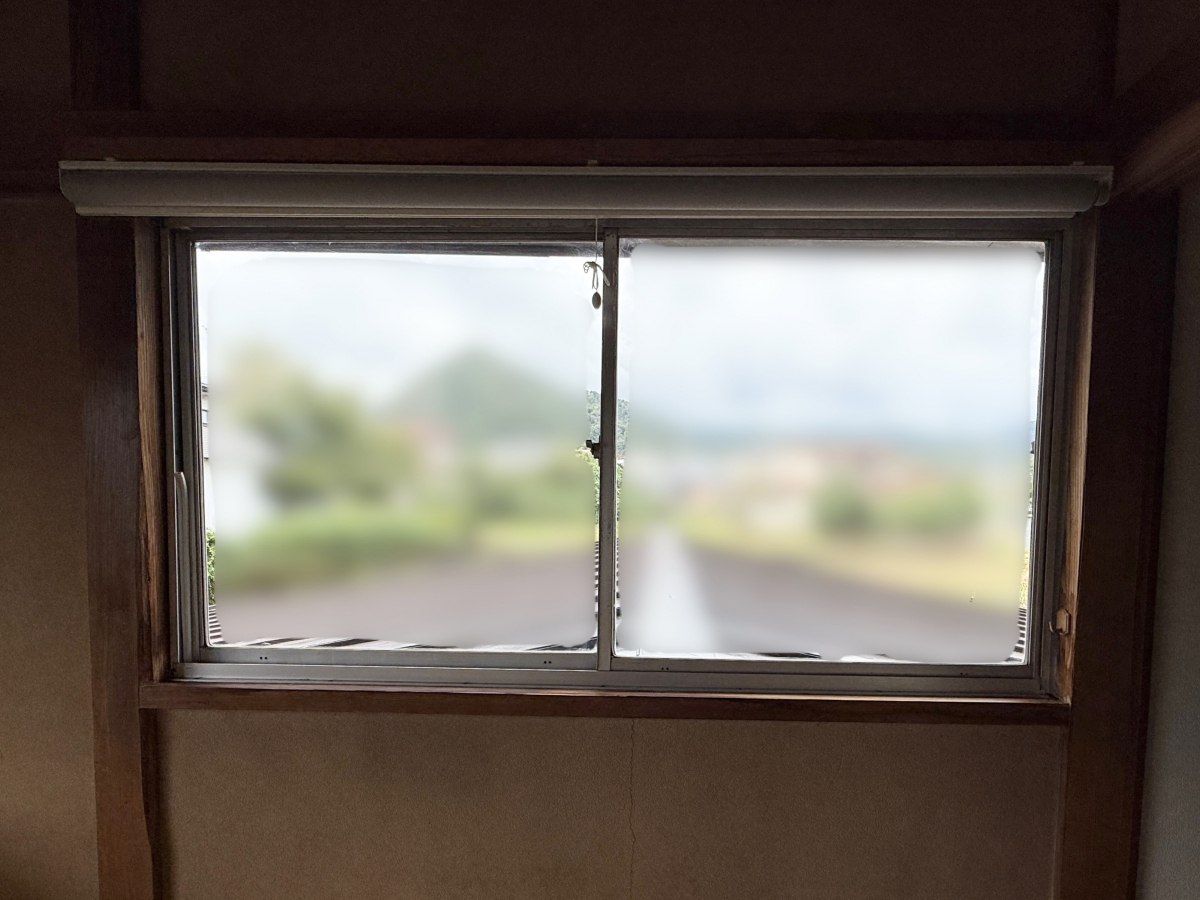 タケダアルミ建材の【インプラス】先進的窓リノベ事業の補助金を活用したお客様施工事例🏡の施工前の写真2
