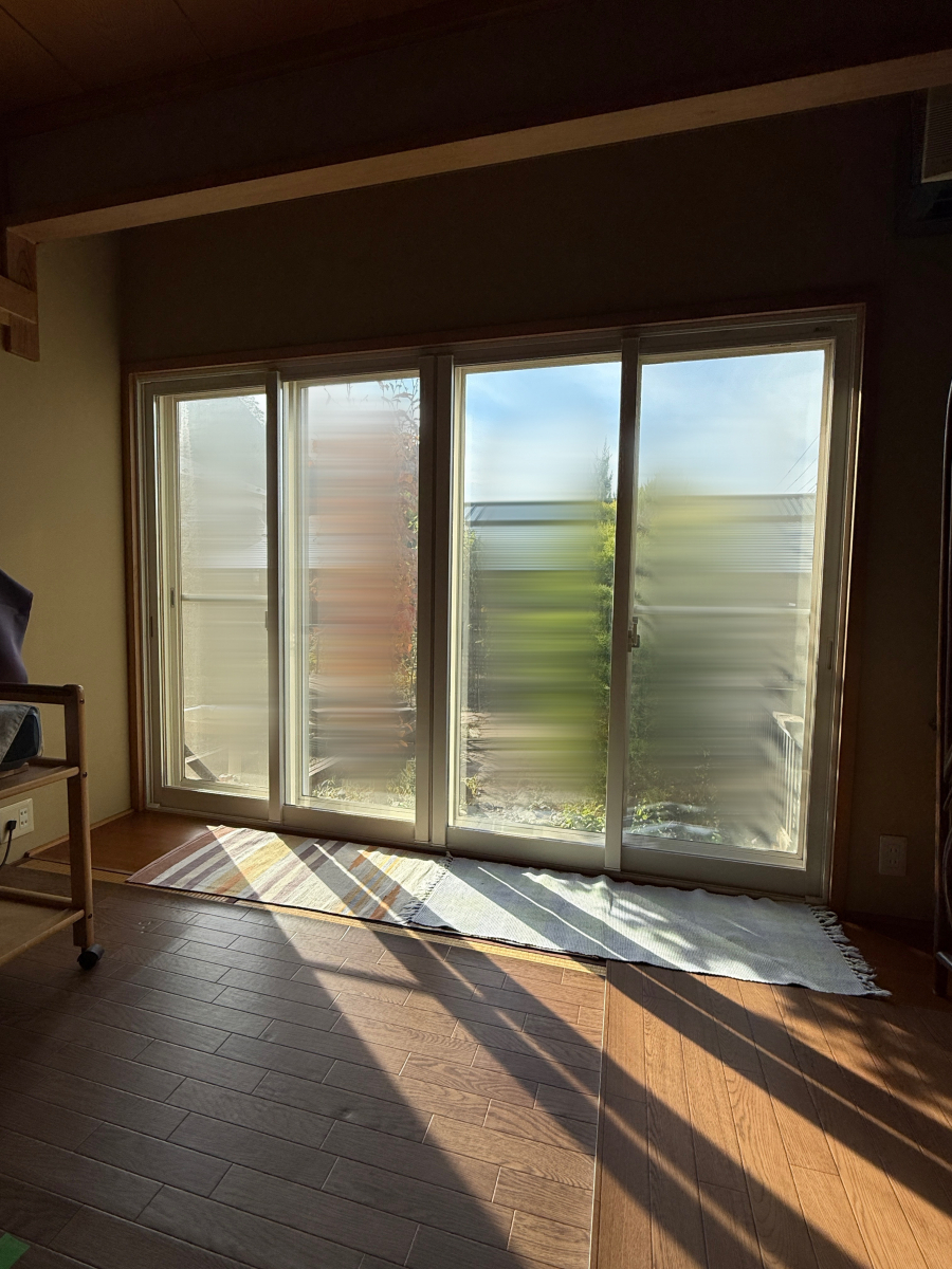 タケダアルミ建材の【インプラス】冬の寒さ対策に！補助金を使ってお得に内窓リフォーム🏠の施工後の写真1
