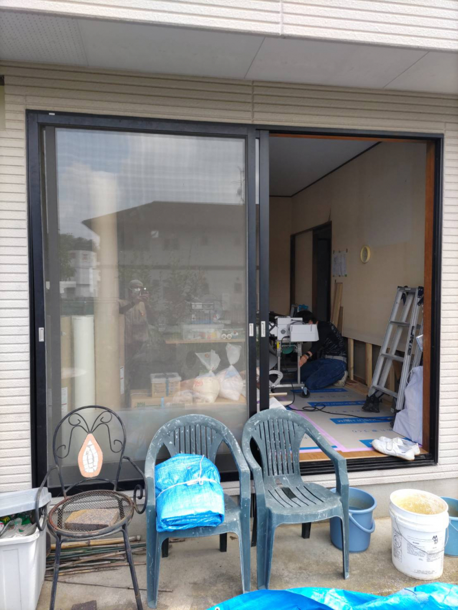 円谷トーヨー住器のリプラス 窓取替の施工前の写真3