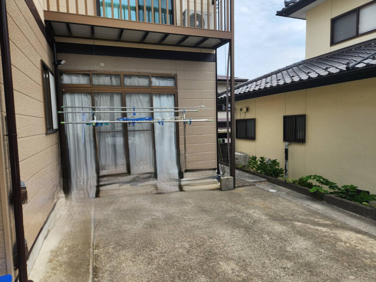 円谷トーヨー住器の【カーポート設置工事】施工事例の施工前の写真1