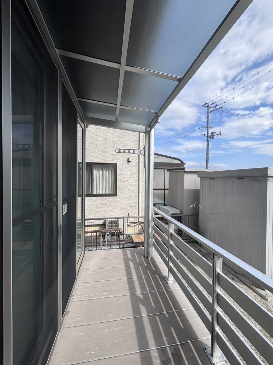 円谷トーヨー住器の【テラス設置工事】施工事例の施工後の写真1