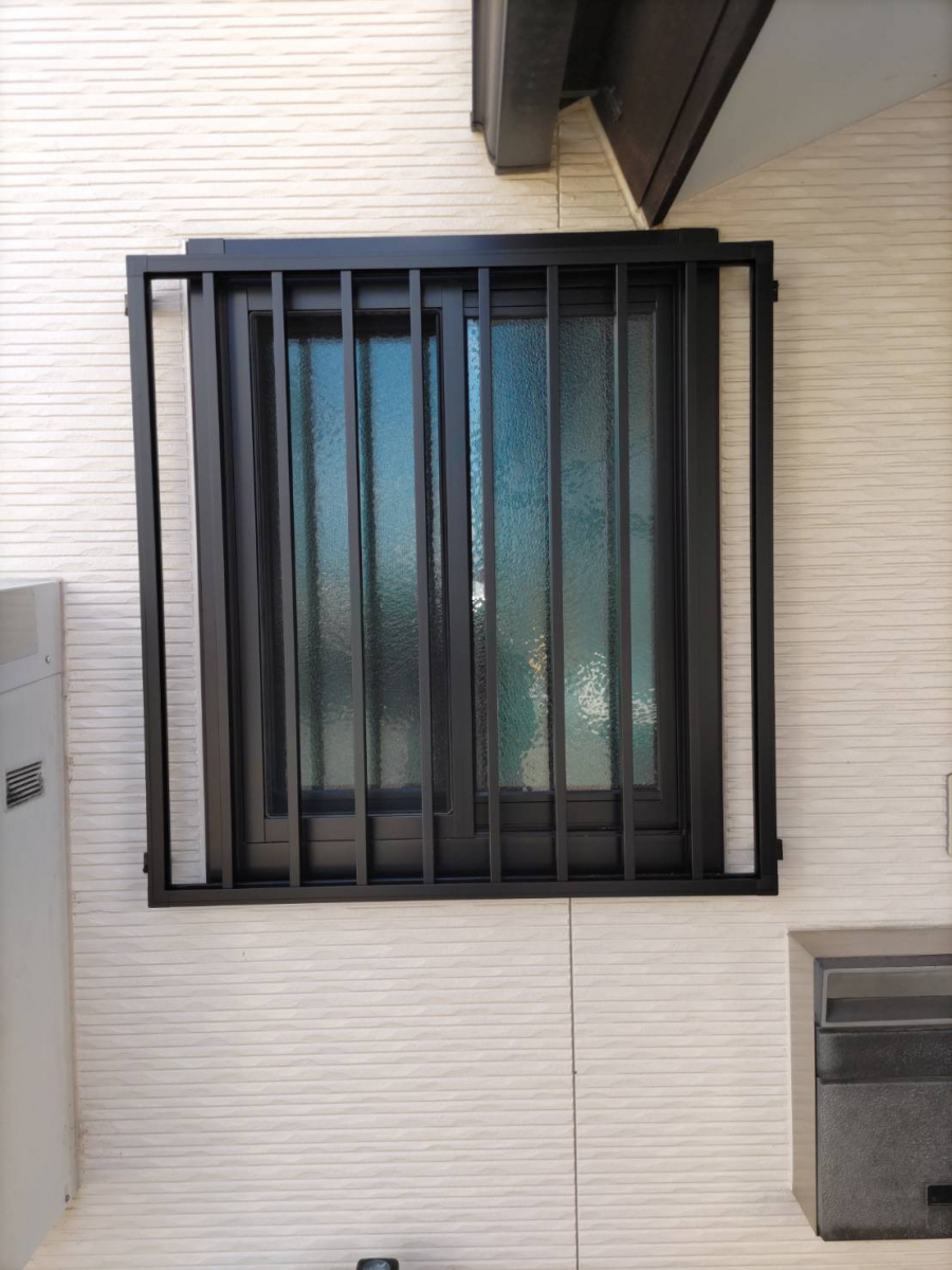 円谷トーヨー住器のリプラス　窓取替の施工後の写真1