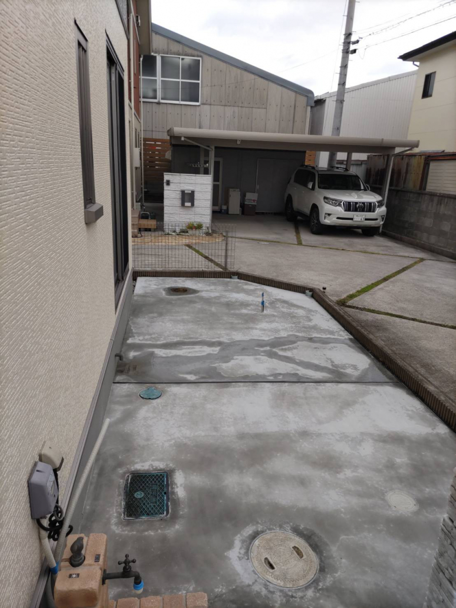 円谷トーヨー住器の物置設置工事の施工前の写真1