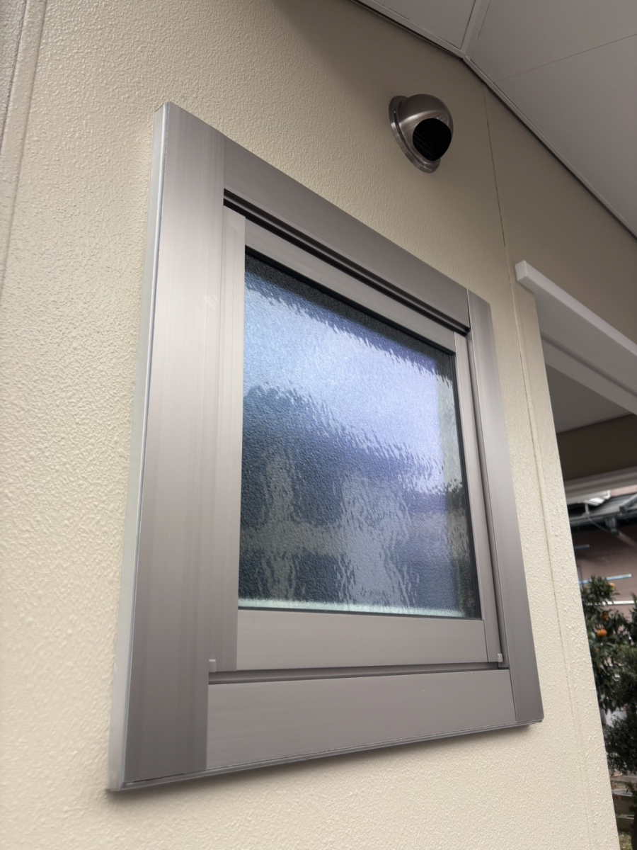 円谷トーヨー住器の【窓断熱リフォーム】リプラスで窓取替の施工後の写真2