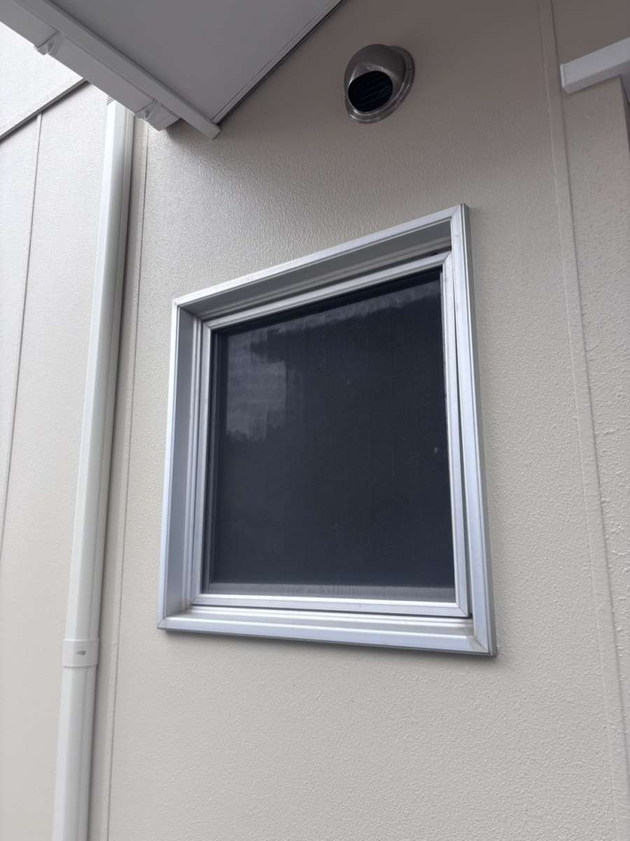 円谷トーヨー住器の【窓断熱リフォーム】リプラスで窓取替の施工前の写真2