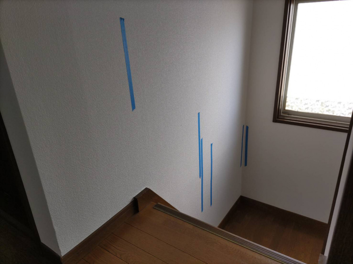 円谷トーヨー住器の【階段手すりの設置】リフォームの施工前の写真3