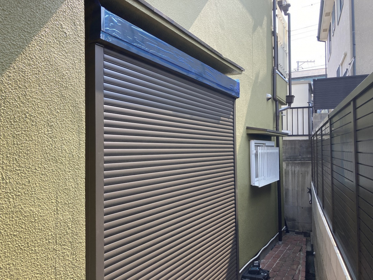 クワタ神戸支店の昔ながらの雨戸を一新✨防犯・採風に優れたシャッターに！！の施工後の写真1
