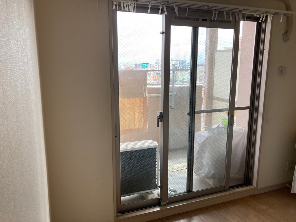 クワタ神戸支店の神戸市須磨区でマンションの内窓リフォームをしました🙌🏻の施工前の写真2
