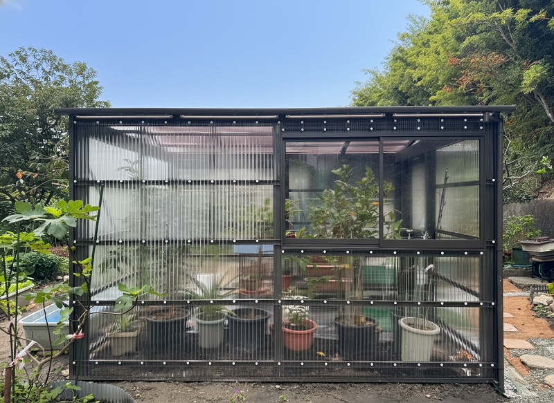 土佐清水市にて植物を寒さと霜から守る独立型サンルームを施工しました 四万十 サワチカのブログ 写真2