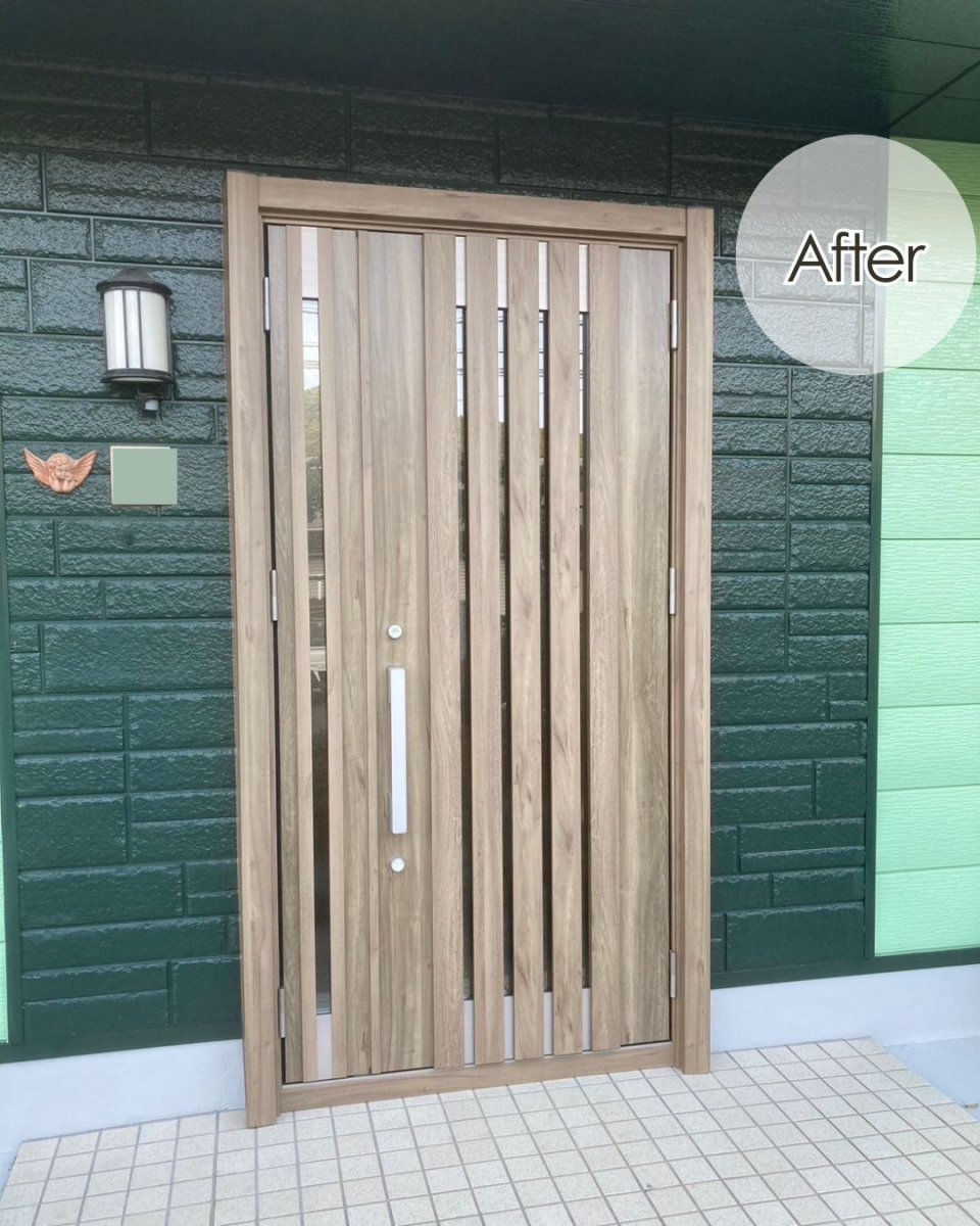 四万十 サワチカの宿毛市　玄関ドア改修工事　リシェントで1dayリフォーム！の施工後の写真1