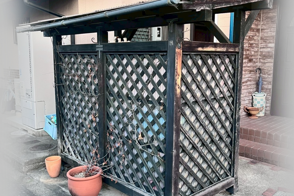 サンセブンの積雪にも耐えられる快適な駐輪スペースへの施工前の写真1