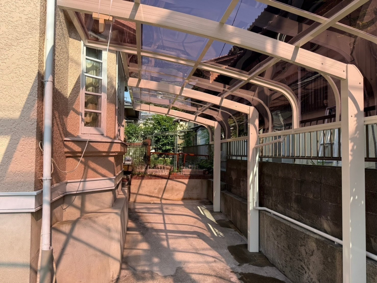 サンセブンのカーポートの耐久年数ご存じですか？の施工後の写真1