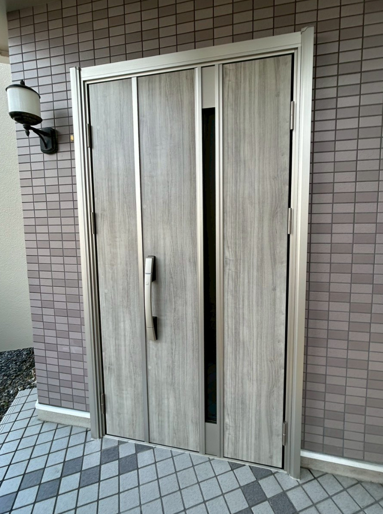 サンセブンの玄関の冷気対策！断熱リフォームで快適にの施工後の写真1