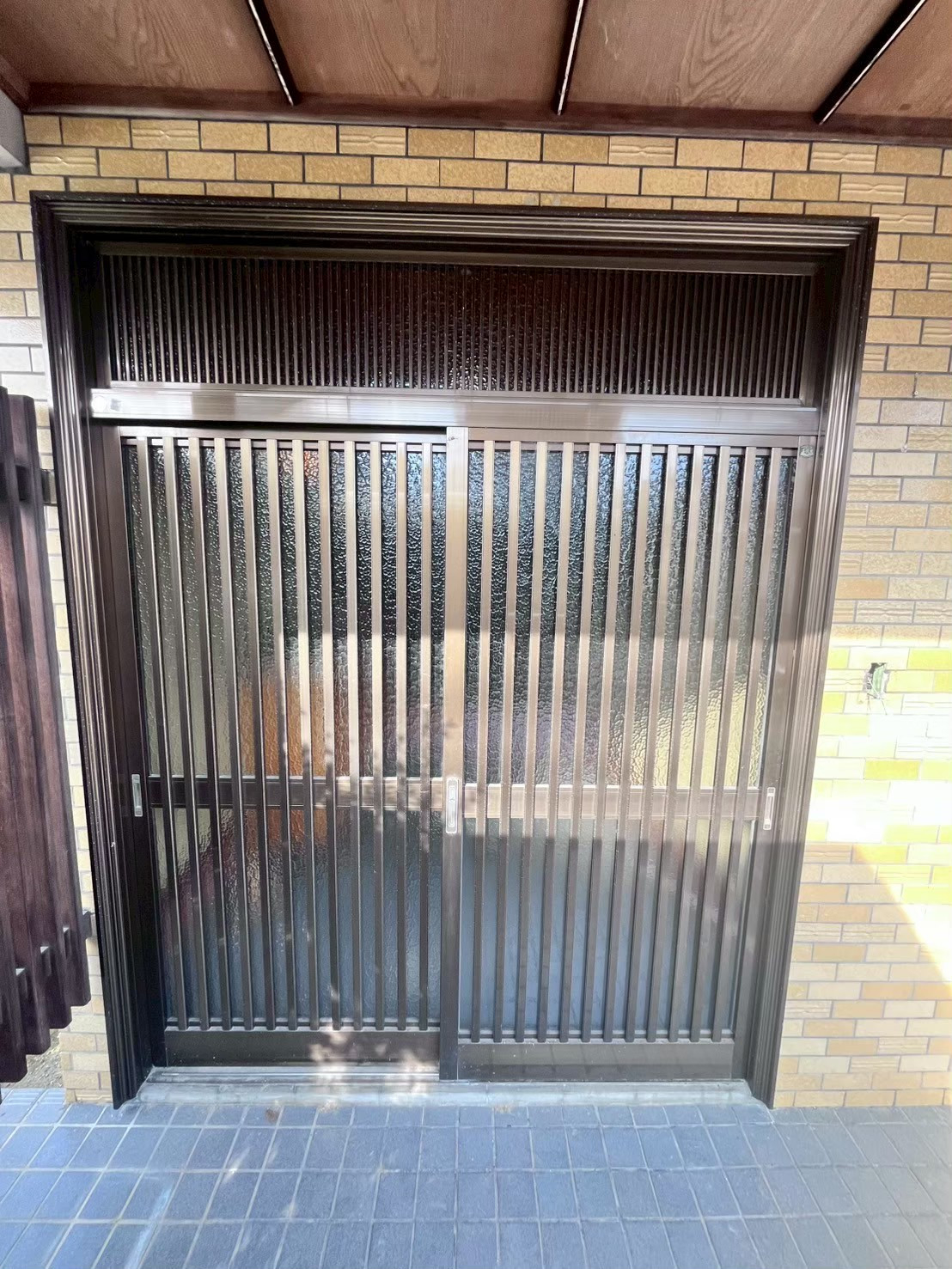 サンセブンのなぜ今はランマなし？玄関引戸の最新事情の施工前の写真1