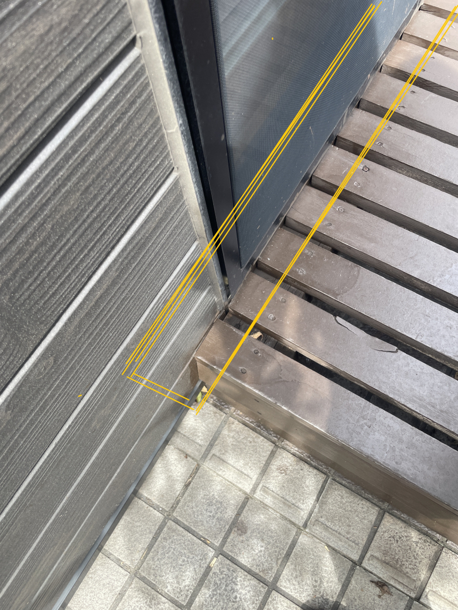 東名住建 守山の【尾張旭市】雨戸は後からでも取り付けられるの？の施工前の写真2