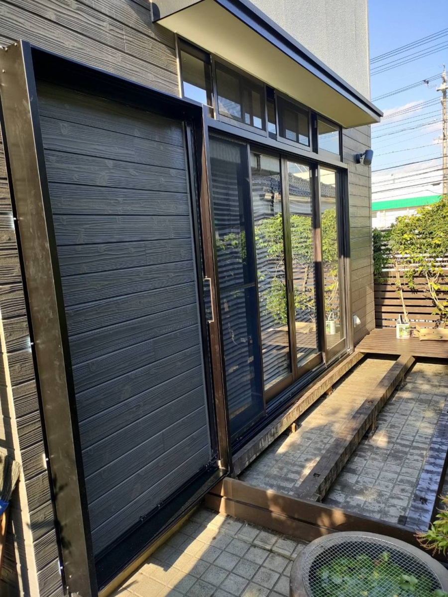東名住建 守山の【尾張旭市】雨戸は後からでも取り付けられるの？の施工前の写真3