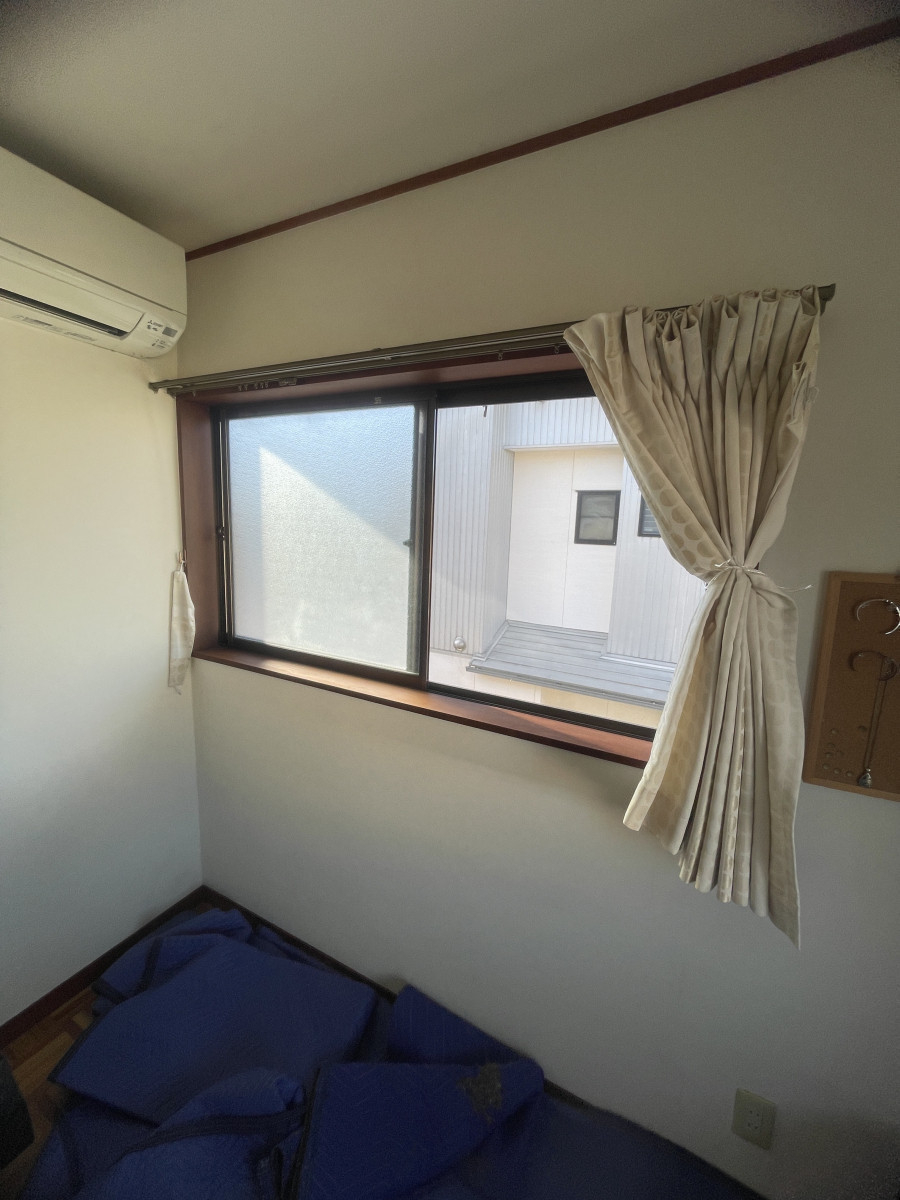 東名住建 守山の【名古屋市守山区】窓の使い方で選ぶ断熱窓リフォーム（窓リノベ補助金対象）の施工前の写真1