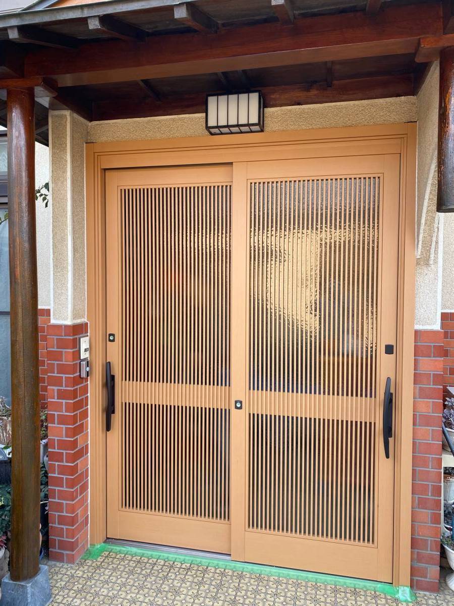 原田ガラス店のリシェント玄関引戸ＳＧ仕様の施工後の写真1