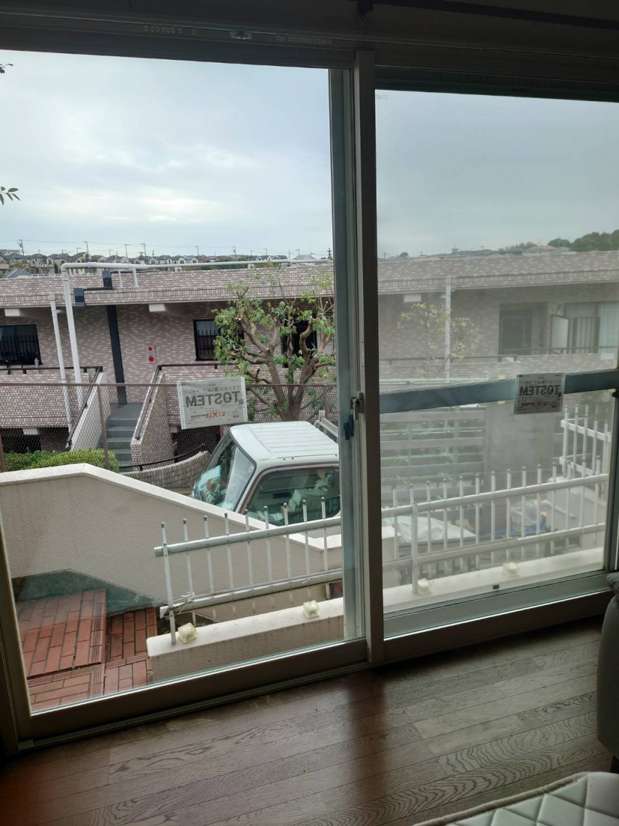 杉本ガラス建材の横浜市南区　内窓設置工事【インプラス取付工事】の施工後の写真3